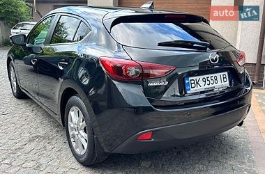 Хетчбек Mazda 3 2016 в Дубні
