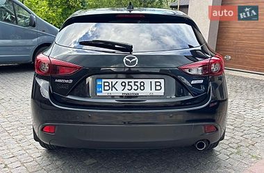 Хетчбек Mazda 3 2016 в Дубні