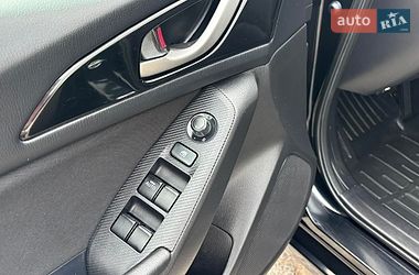 Хетчбек Mazda 3 2016 в Дубні