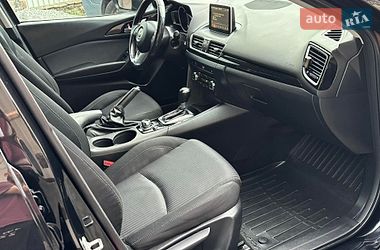 Хетчбек Mazda 3 2016 в Дубні