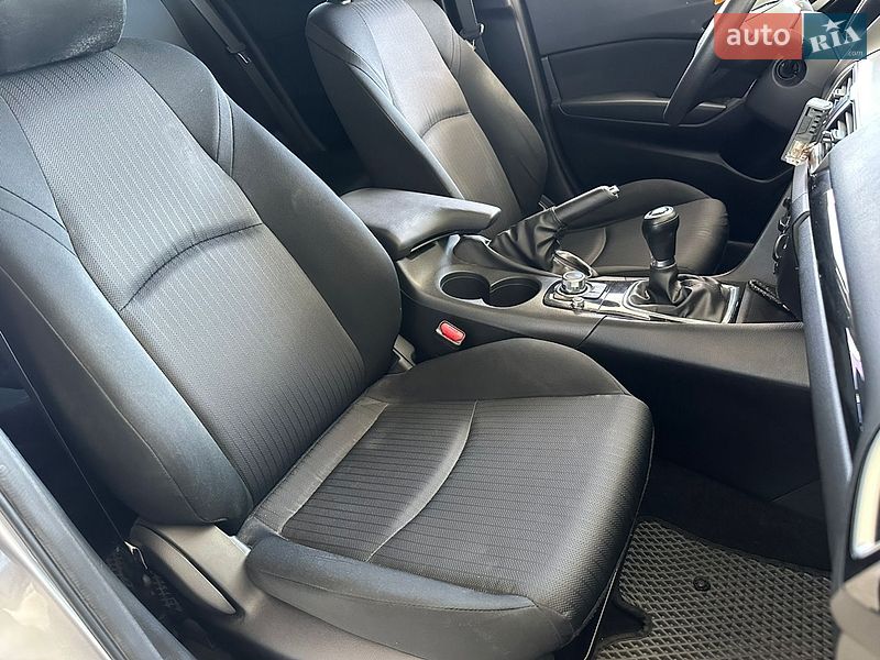 Хетчбек Mazda 3 2016 в Одесі
