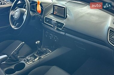 Хетчбек Mazda 3 2016 в Одесі