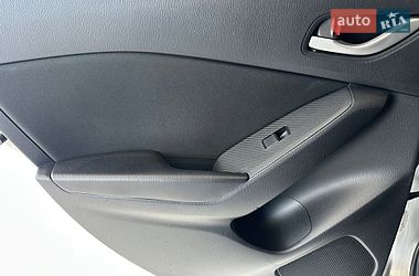 Хетчбек Mazda 3 2016 в Одесі