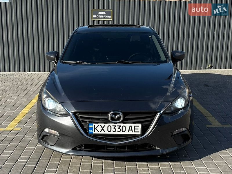 Седан Mazda 3 2013 в Харькове Седан Mazda 3 2013 в Харькове