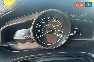 Седан Mazda 3 2018 в Самборі