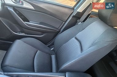 Седан Mazda 3 2018 в Самборі