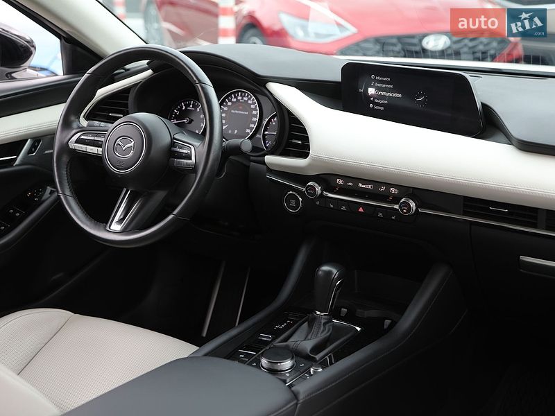 Седан Mazda 3 2022 в Харкові