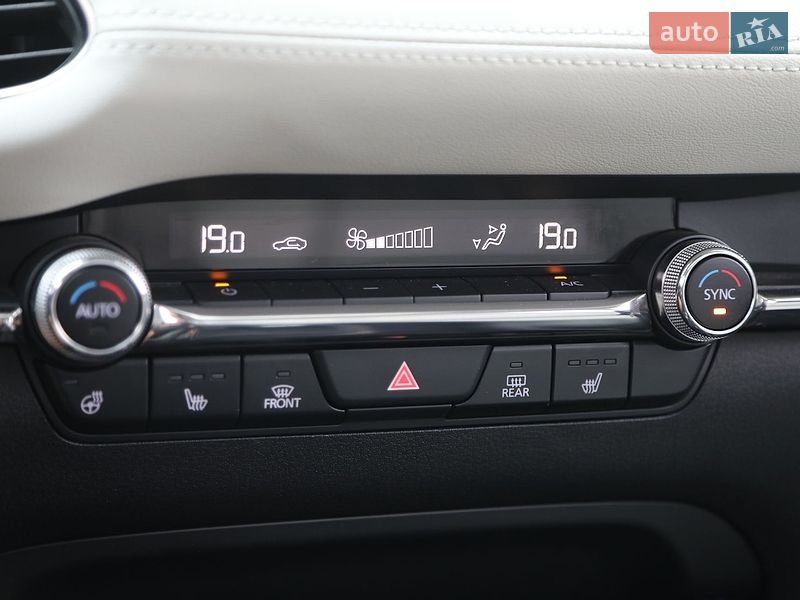 Седан Mazda 3 2022 в Харкові