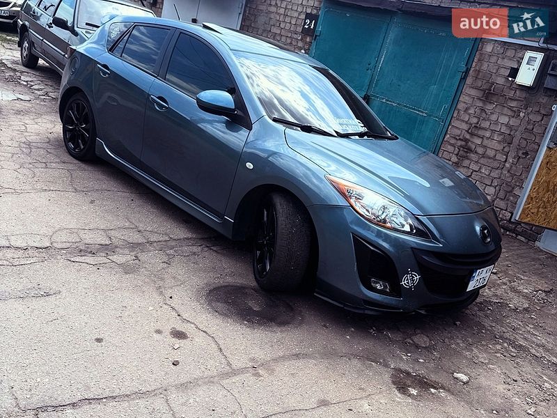 Хэтчбек Mazda 3 2011 в Запорожье