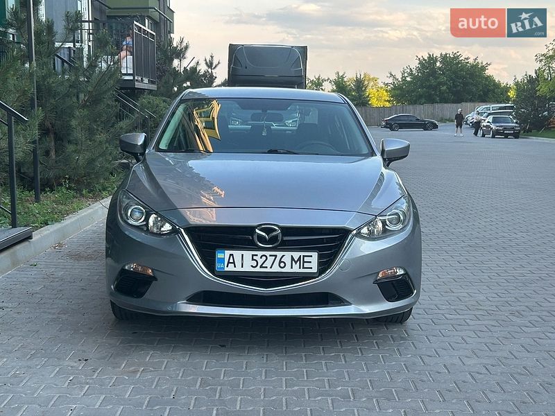 Седан Mazda 3 2014 в Києві