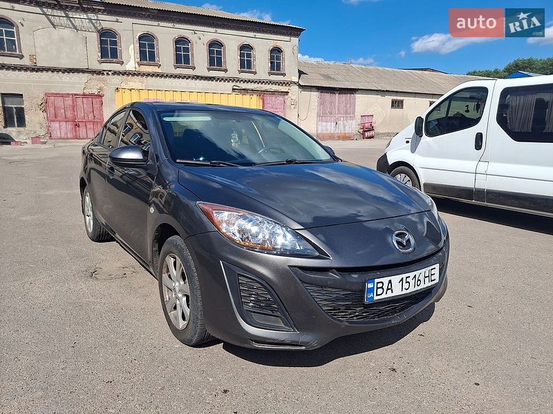 Седан Mazda 3 2010 в Кропивницком