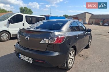 Седан Mazda 3 2010 в Кропивницком