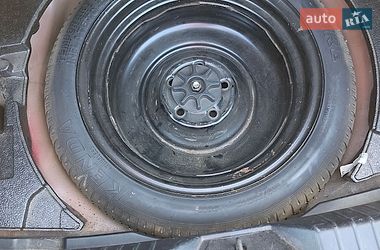Седан Mazda 3 2015 в Луцьку