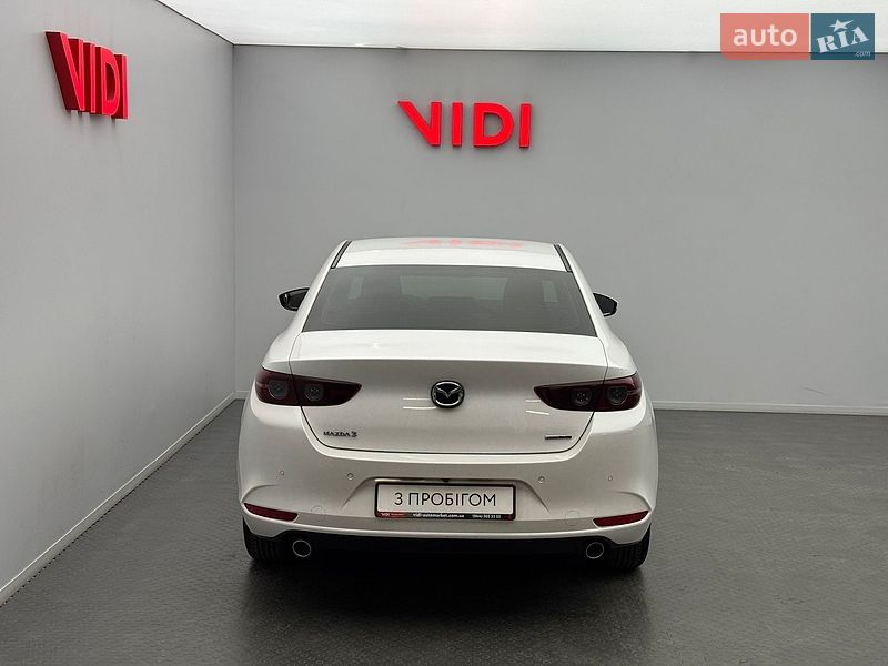 Седан Mazda 3 2019 в Киеве