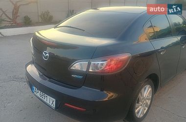 Седан Mazda 3 2011 в Запорожье