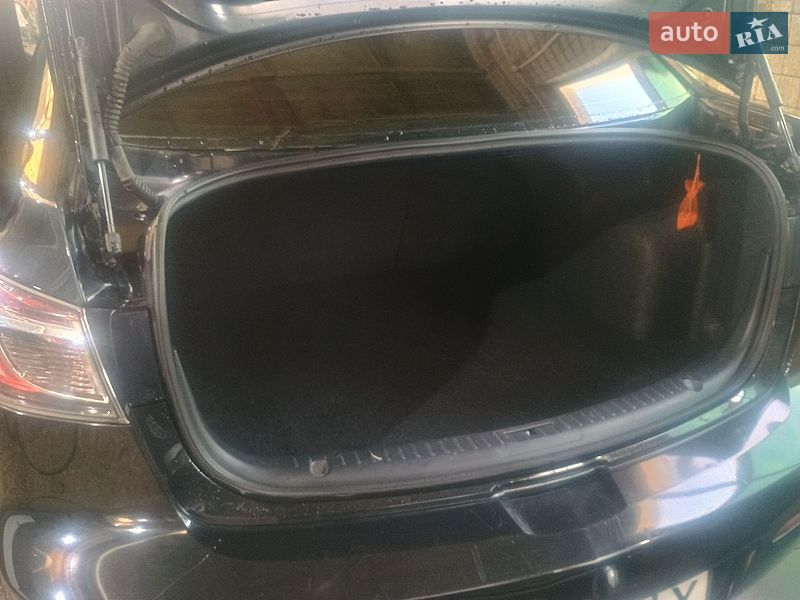Седан Mazda 3 2011 в Запорожье