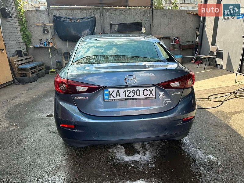Mazda 3 2016
