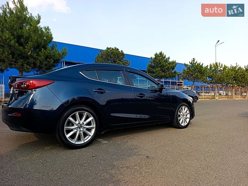 Седан Mazda 3 2016 в Одессе