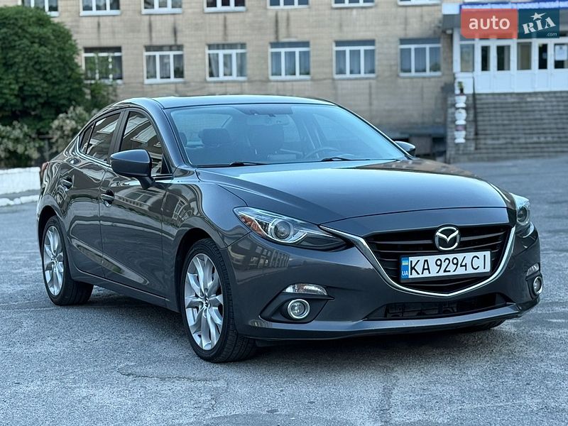 Седан Mazda 3 2014 в Тараще