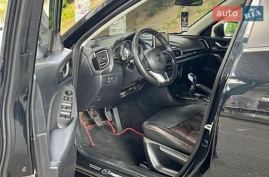 Седан Mazda 3 2015 в Одессе