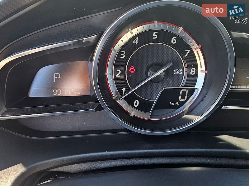 Седан Mazda 3 2015 в Путивле