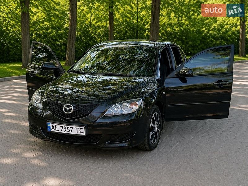 Хэтчбек Mazda 3 2005 в Днепре