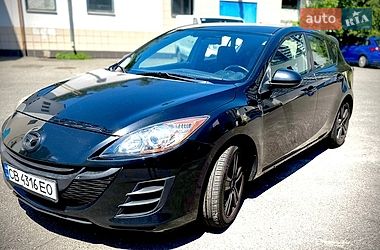 Хэтчбек Mazda 3 2010 в Киеве