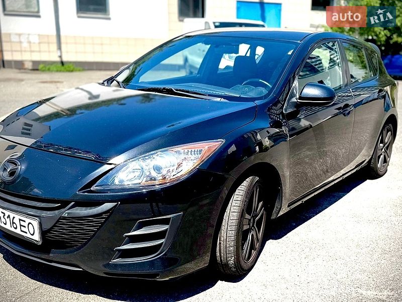 Хэтчбек Mazda 3 2010 в Киеве