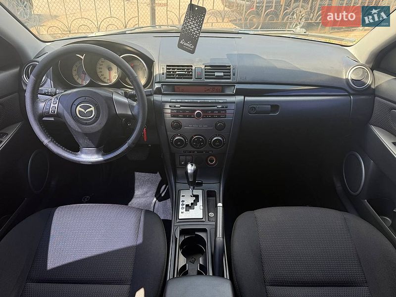 Хэтчбек Mazda 3 2008 в Запорожье