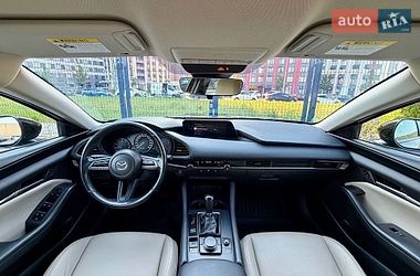 Седан Mazda 3 2019 в Києві