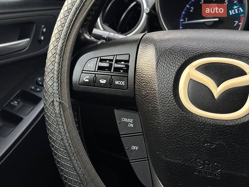 Хэтчбек Mazda 3 2012 в Львове
