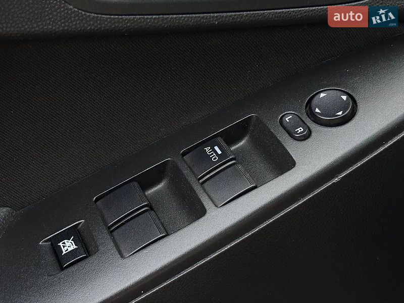 Хэтчбек Mazda 3 2012 в Львове