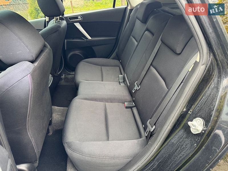 Хэтчбек Mazda 3 2009 в Виннице