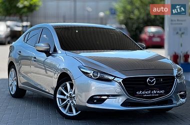 Седан Mazda 3 2013 в Николаеве