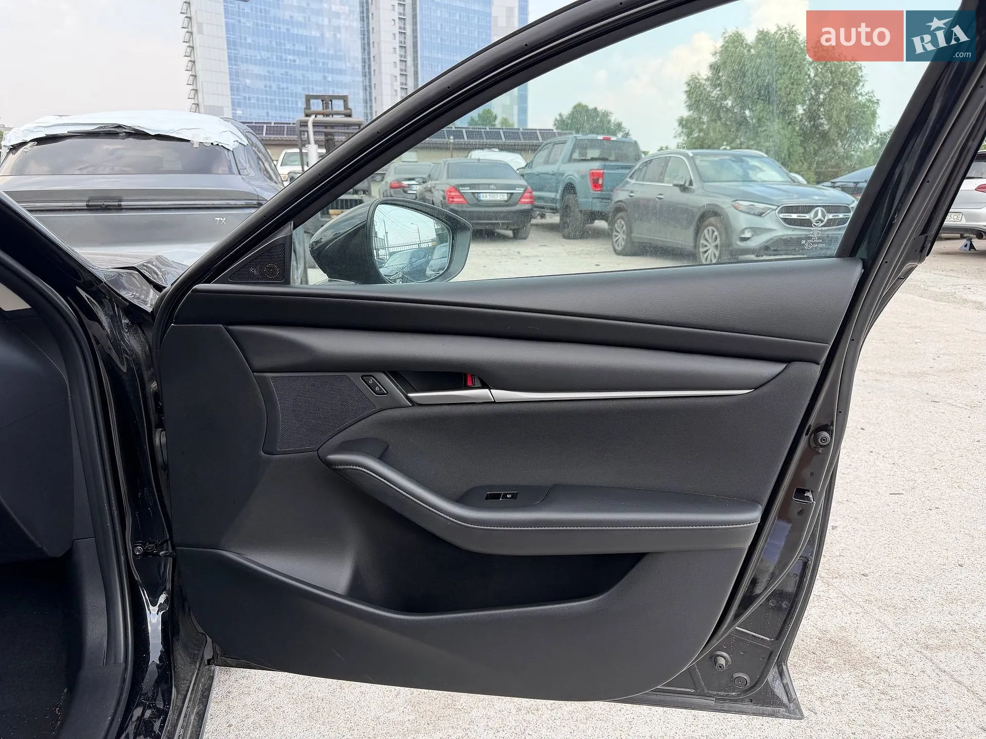 2025 Mazda 3 - мініатюра 24