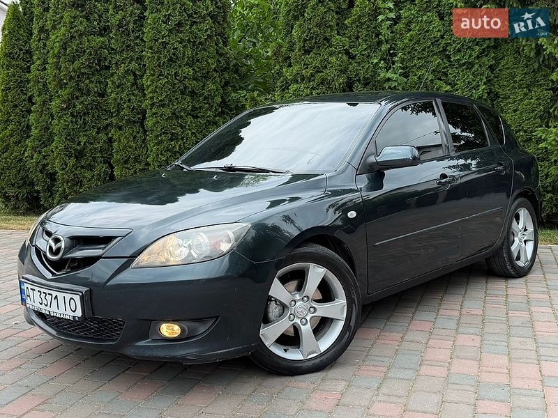 Хетчбек Mazda 3 2005 в Івано-Франківську