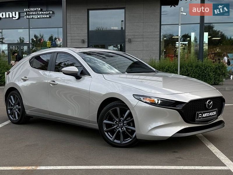 Хэтчбек Mazda 3 2024 в Киеве
