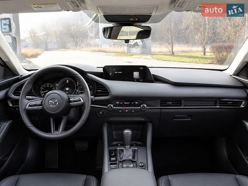 Седан Mazda 3 2020 в Киеве