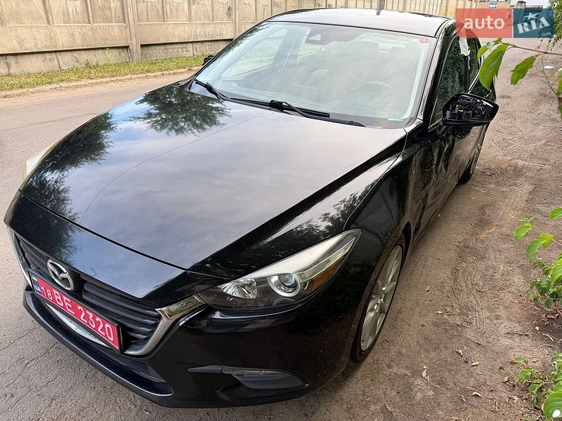 Седан Mazda 3 2016 в Рівному