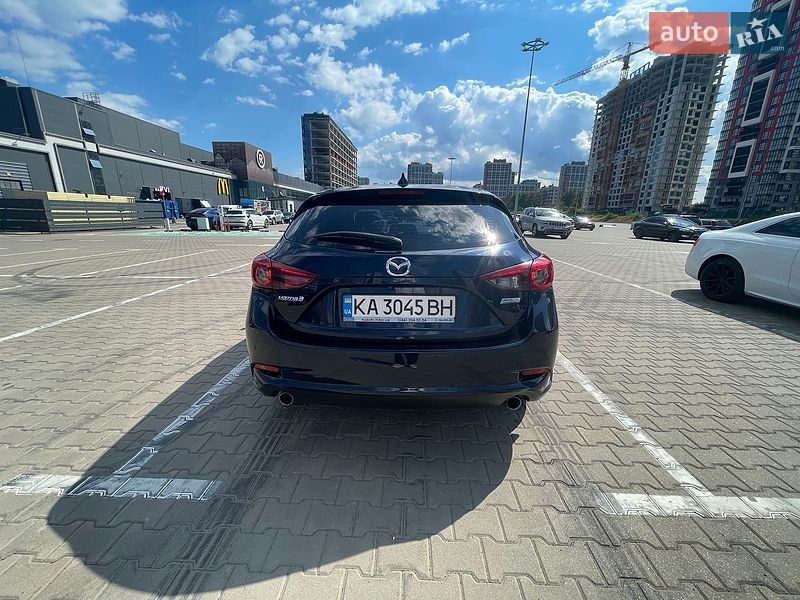 Хэтчбек Mazda 3 2016 в Киеве фото 10 Хэтчбек Mazda 3 2016 в Киеве