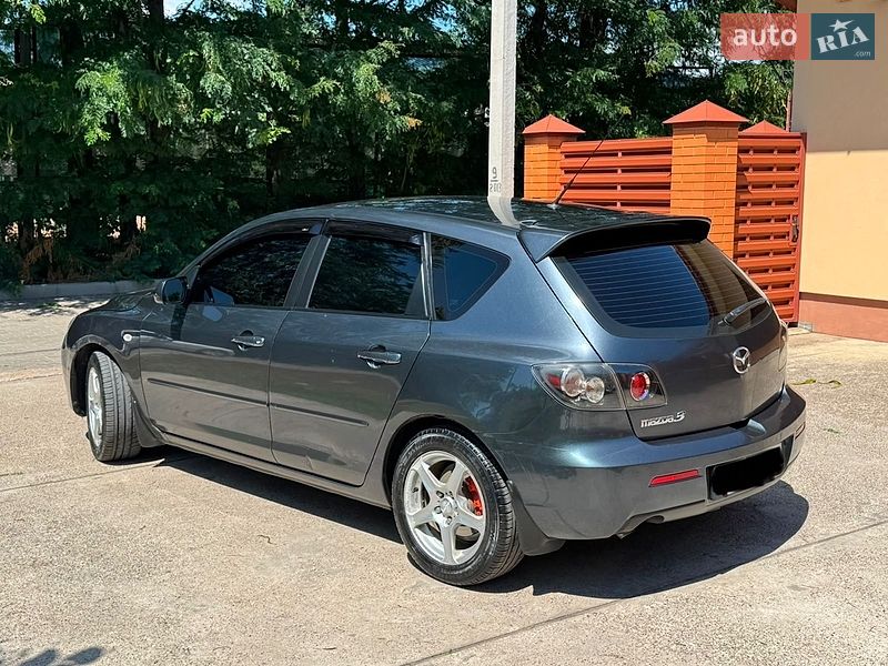 Хэтчбек Mazda 3 2009 в Измаиле