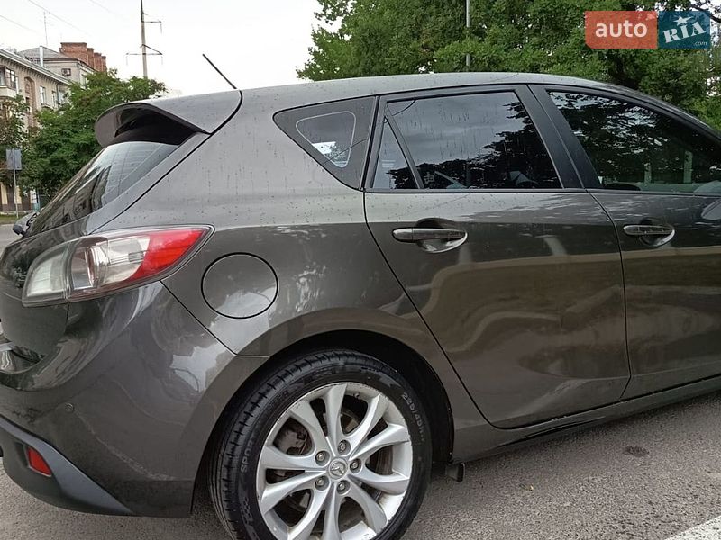 Хэтчбек Mazda 3 2009 в Харькове