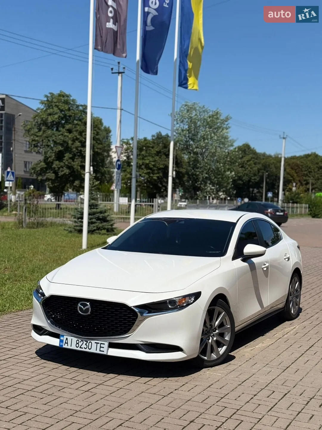 2020 Mazda 3 - фото 1