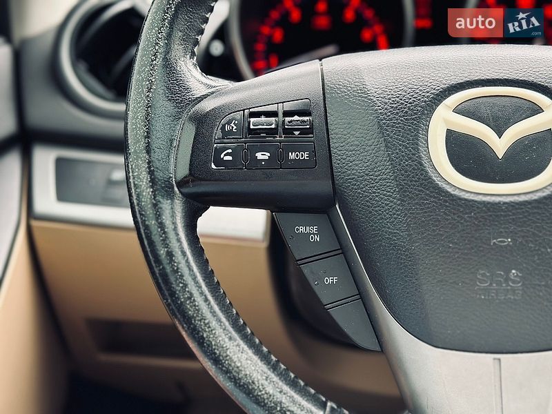 Седан Mazda 3 2011 в Кременчуге