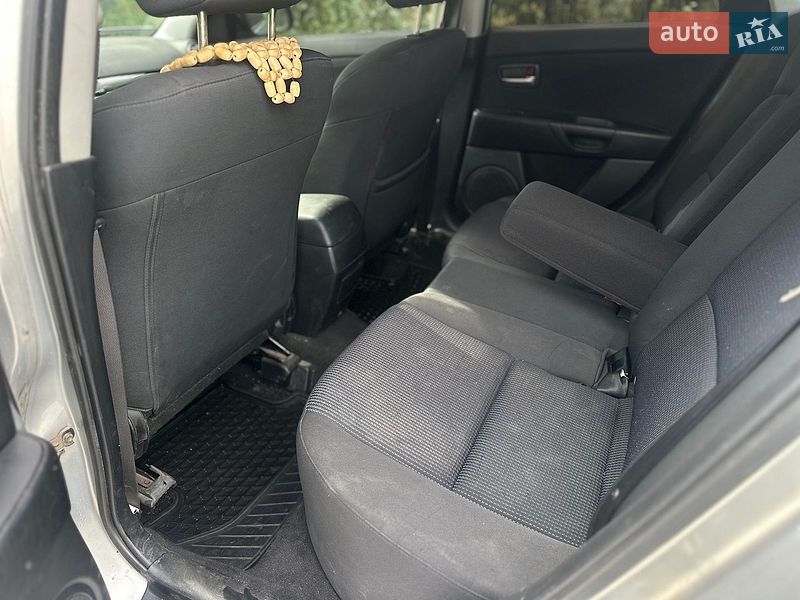 Хэтчбек Mazda 3 2005 в Киеве