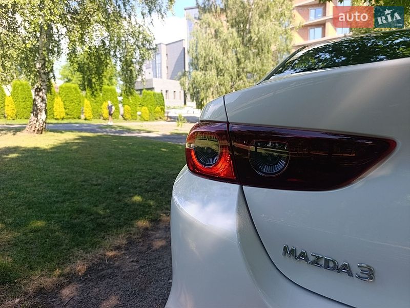 Седан Mazda 3 2020 в Хмельницком