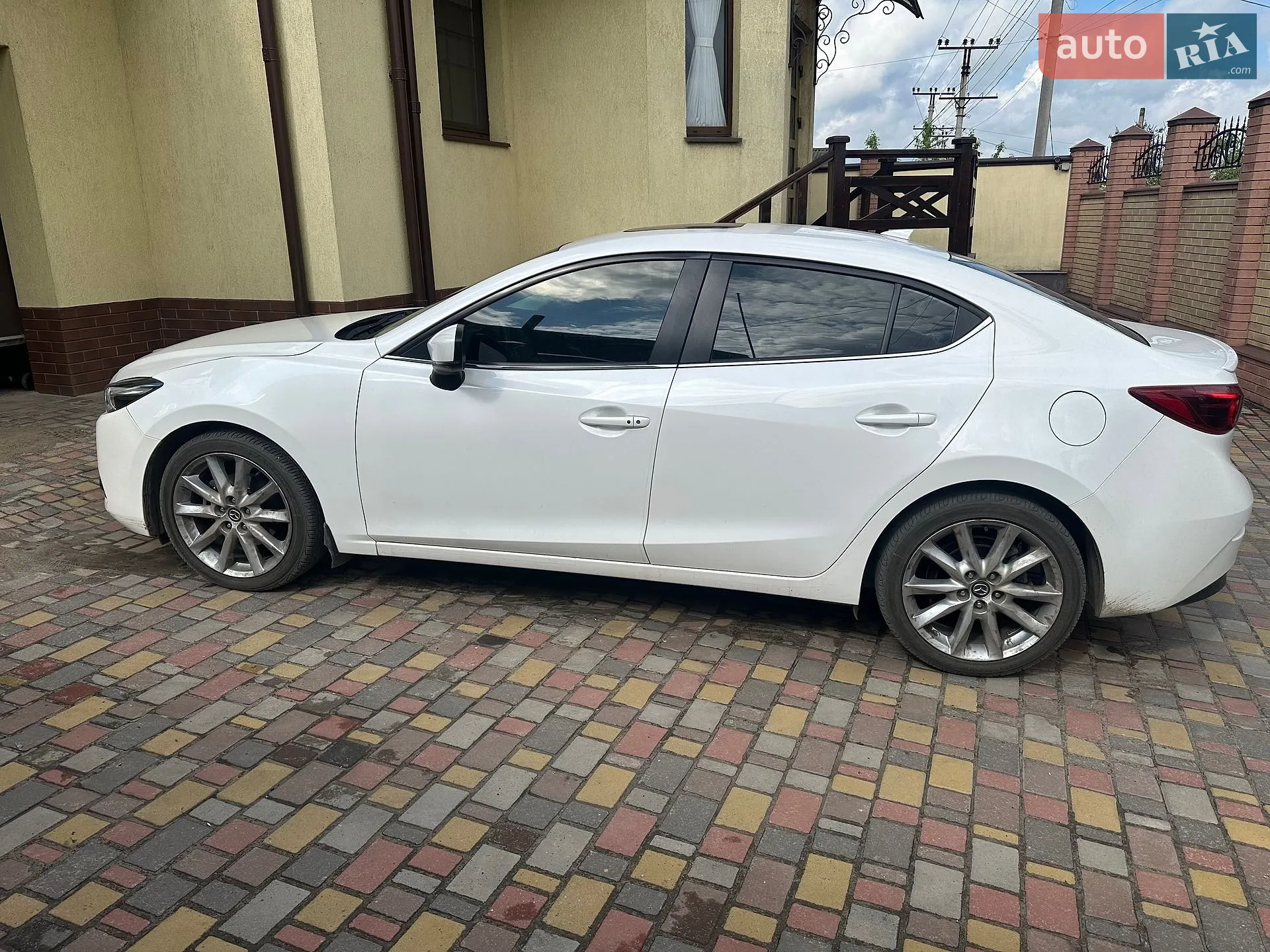 2017 Mazda 3 - мініатюра 3