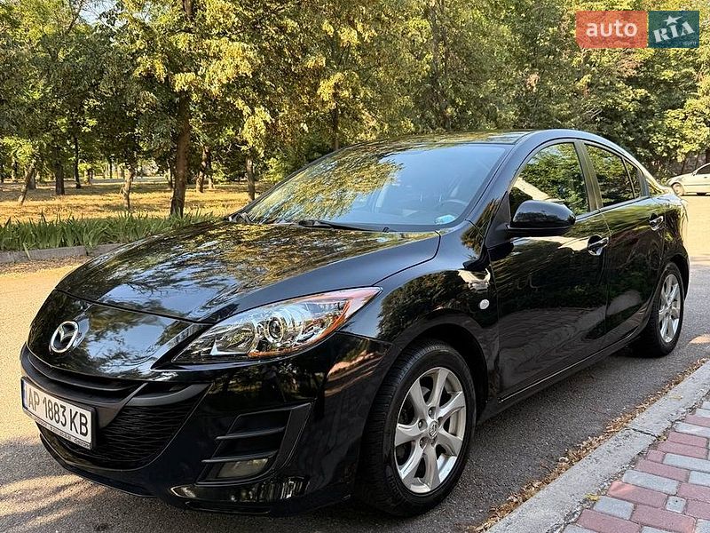 Седан Mazda 3 2011 в Запорожье