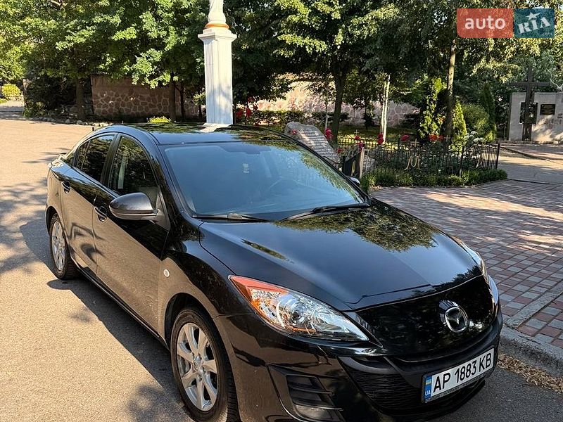 Седан Mazda 3 2011 в Запорожье