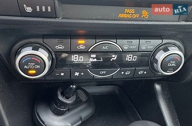 Хэтчбек Mazda 3 2018 в Киеве